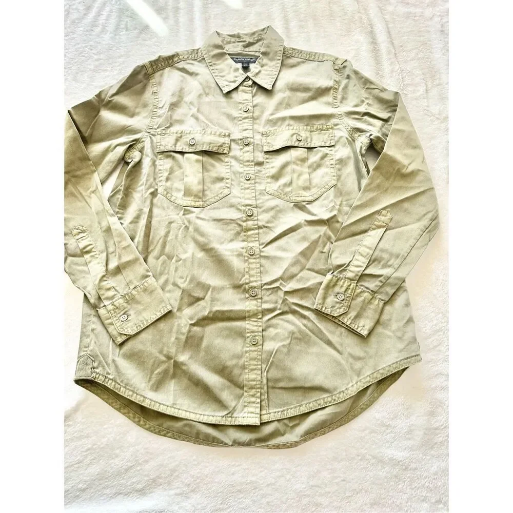 Banana Republic men’s Olive green casual button-down shirt size XS petite